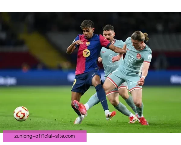 西蒙尼联赛轮换隐藏锋芒剑指欧冠强势复仇巴萨上演战术博弈巅峰对决